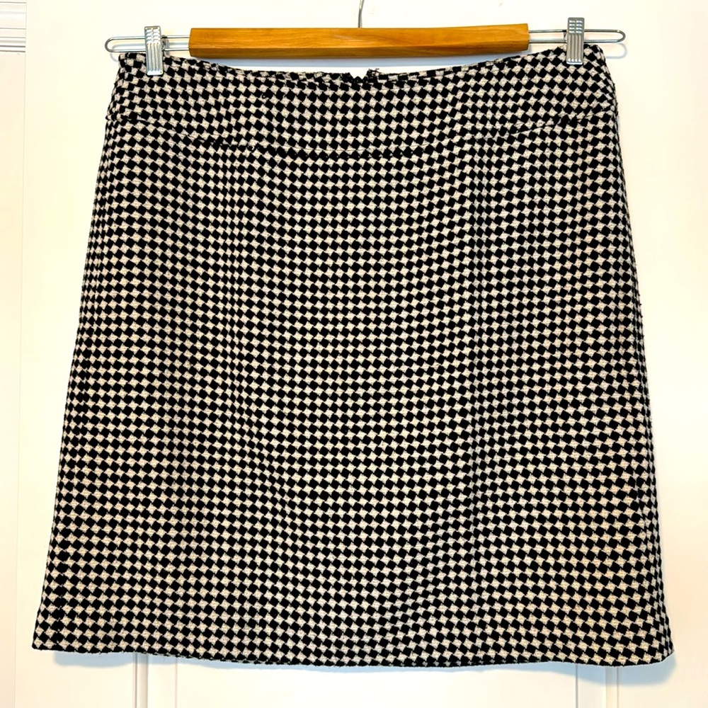Talbots black and white checked wool skirt